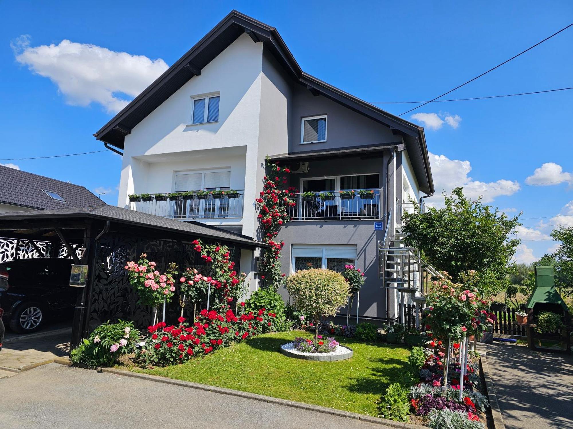 Apartman Vesna Бьеловар Экстерьер фото